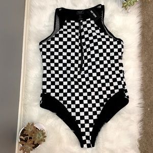 ✨NWT✨Checkered one-piece Swimsuit